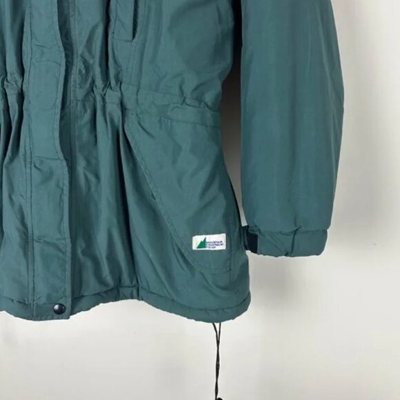 Vintage MEC Hooded Winter Parka Size Medium - Picture 3 of 5